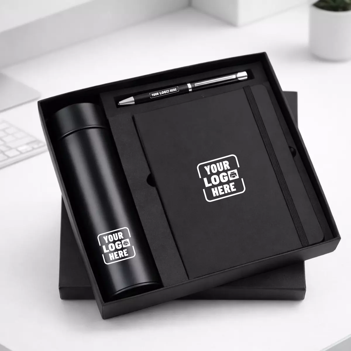 Classic 3in1 set-Carbon Classic 3in1 set carbon finish with pen, keychain, and card holder suitable for employee welcome kits and corporate gifting